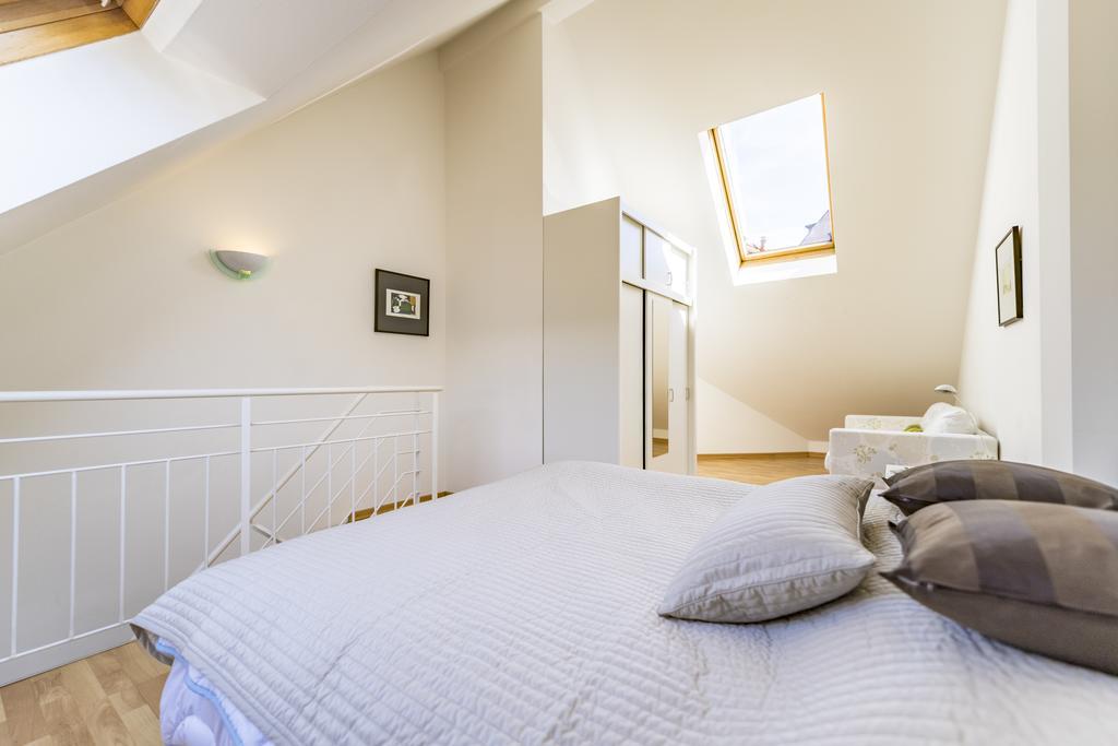 Maisonette Apartment Am Bahnhof - Adults Only Innsbruck Esterno foto