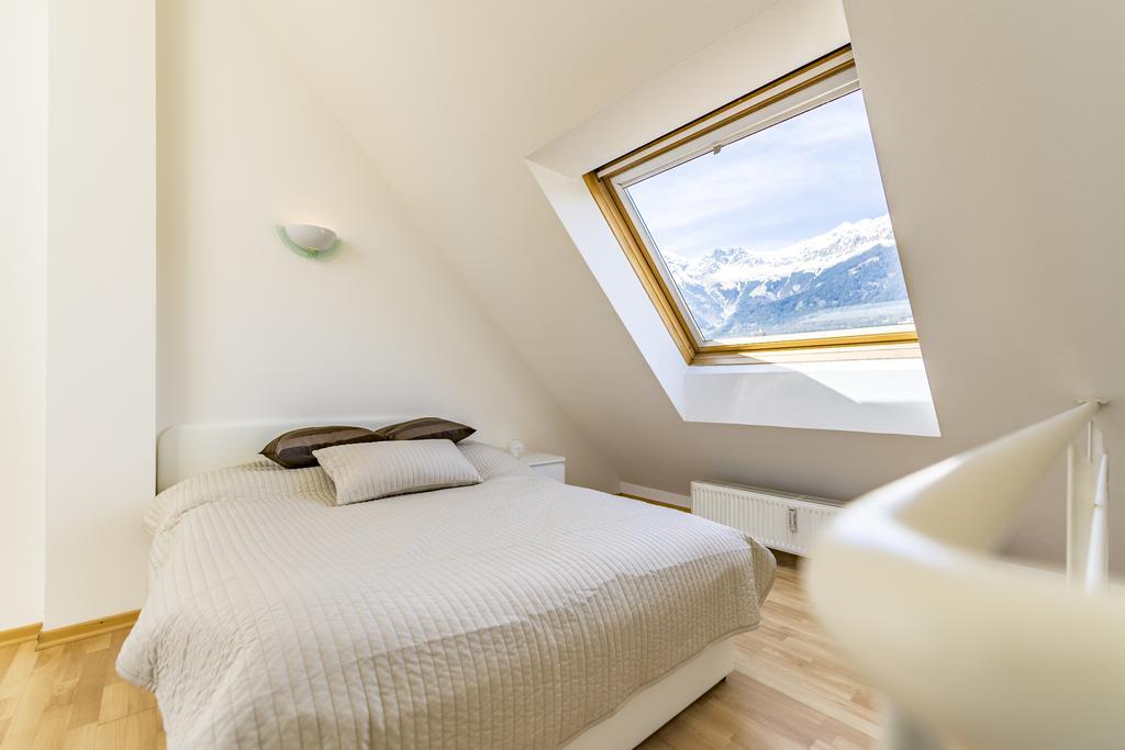 Maisonette Apartment Am Bahnhof - Adults Only Innsbruck Esterno foto