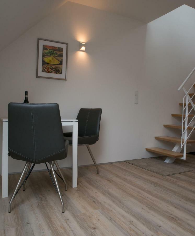 Maisonette Apartment Am Bahnhof - Adults Only Innsbruck Esterno foto