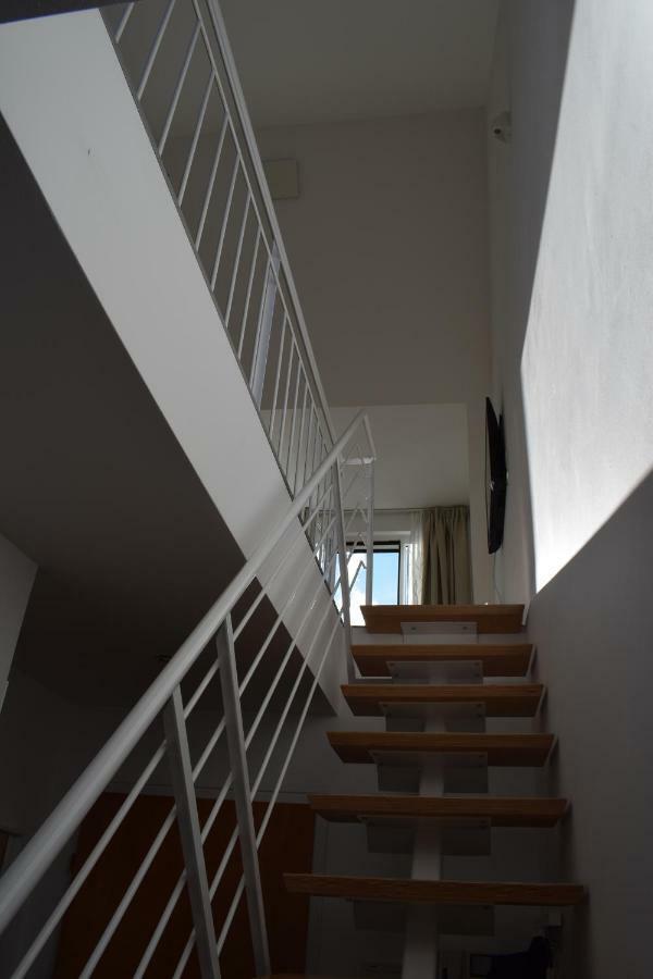 Maisonette Apartment Am Bahnhof - Adults Only Innsbruck Esterno foto